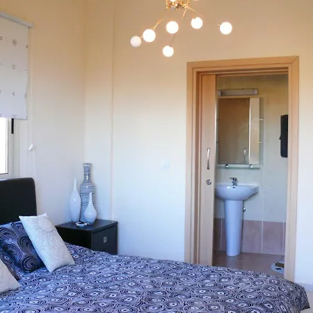 Happy Trails Panoramic * Pomos